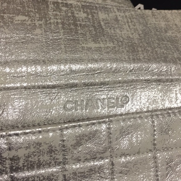 Small Chanel bag - Picture 4 of 7